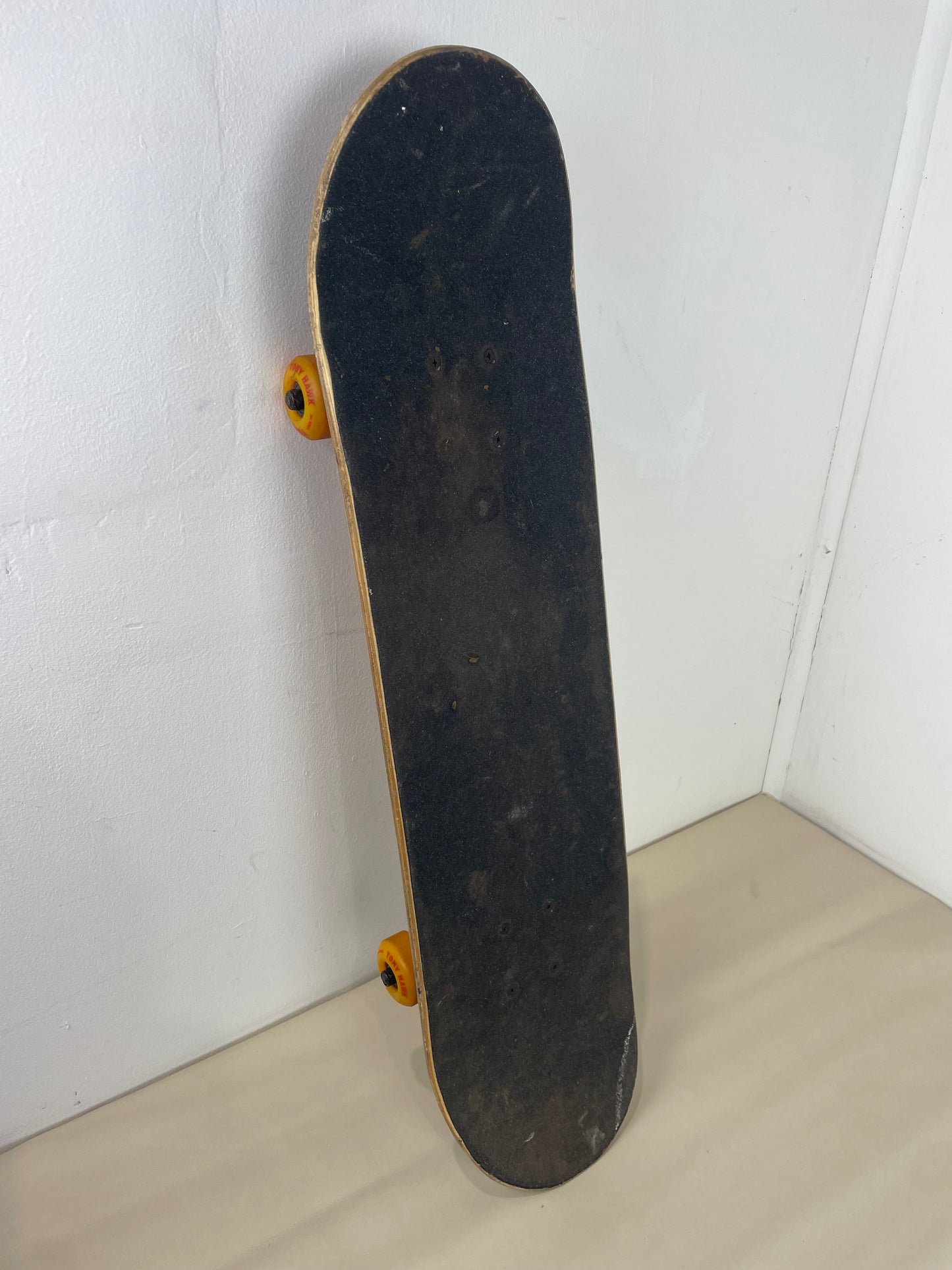 Tony Hawk Skateboard (Pre-Loved)