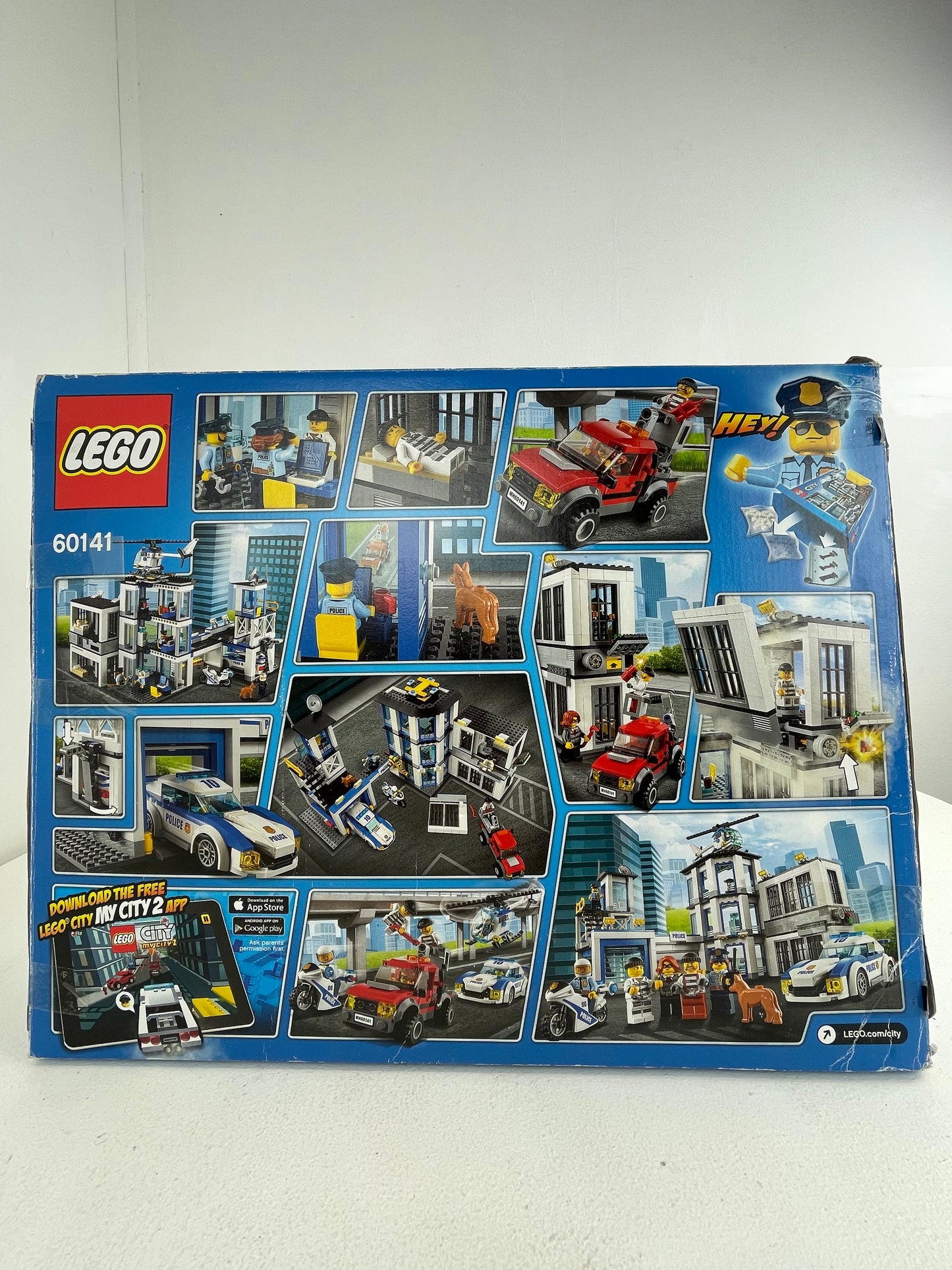 Lego City Police Station 60141 (Pre-loved)