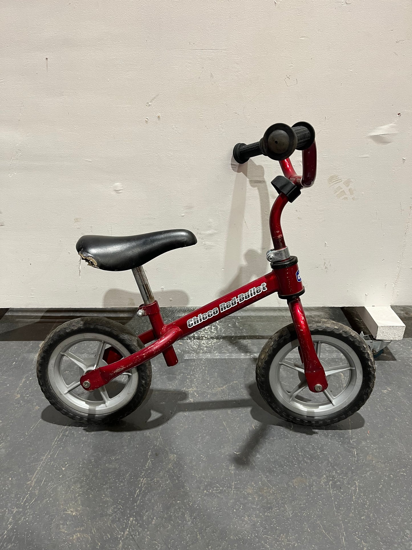 Chicco Red Bullet 12” Children’s Balance Bike (Pre-Loved)