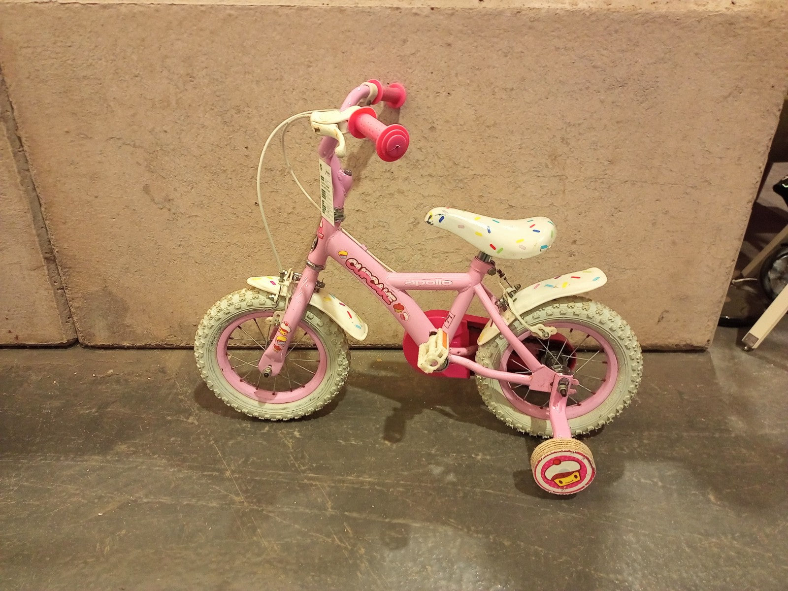 Apollo Cupcake Bike Pre loved Renew Greater Manchester