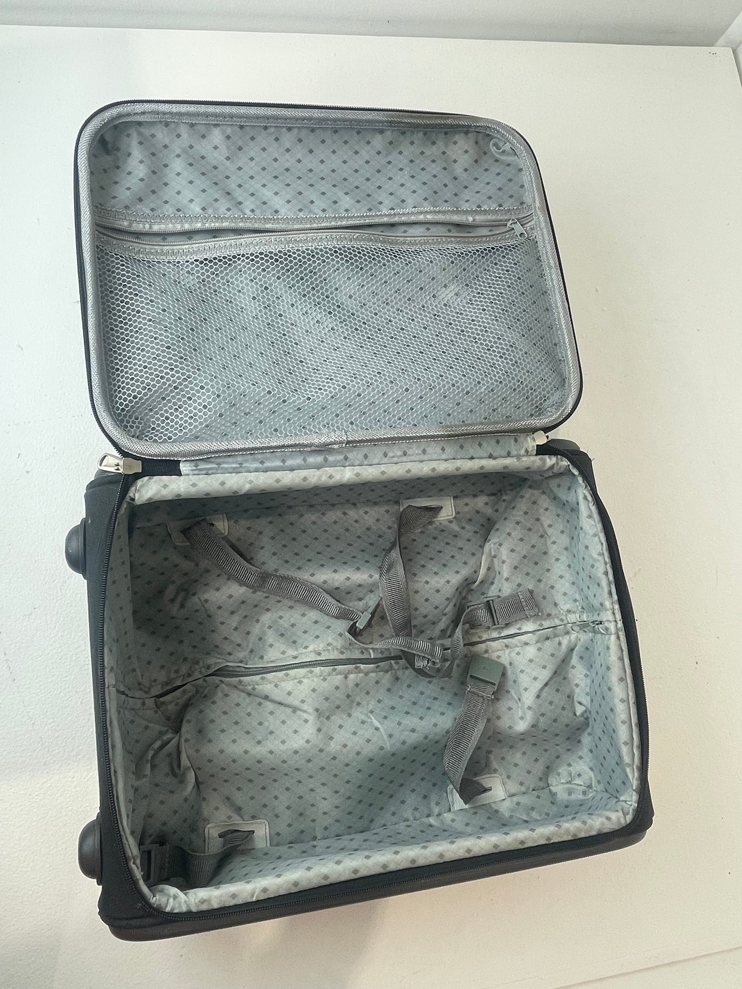 Scott’s of Stow Travel Suitcase (Pre-loved)