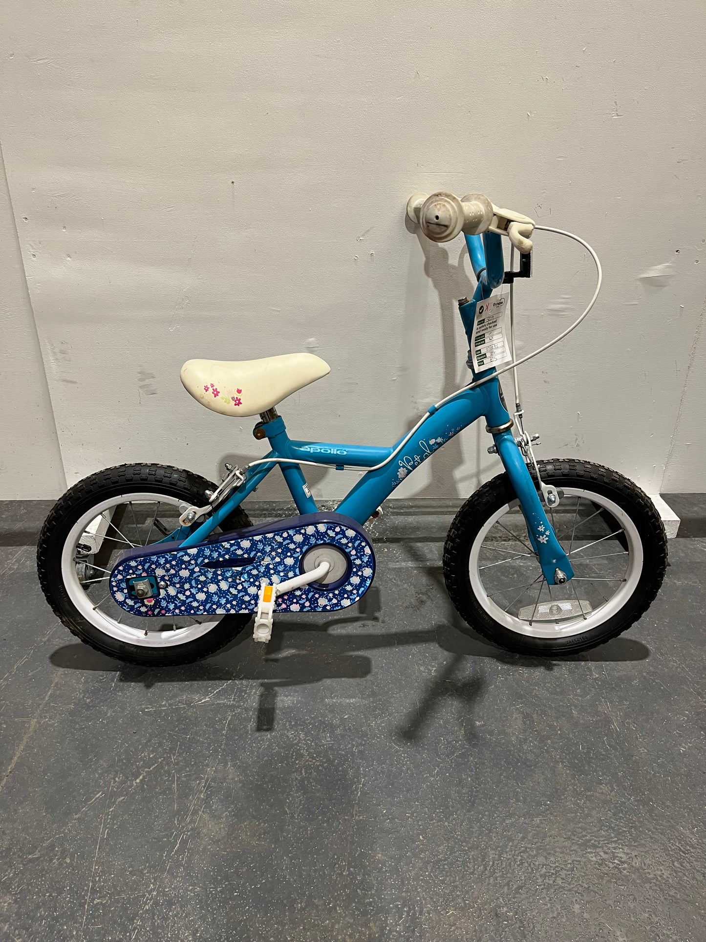 Apollo Petal Teal Blue 14” Children’s Bike (Pre-Loved)