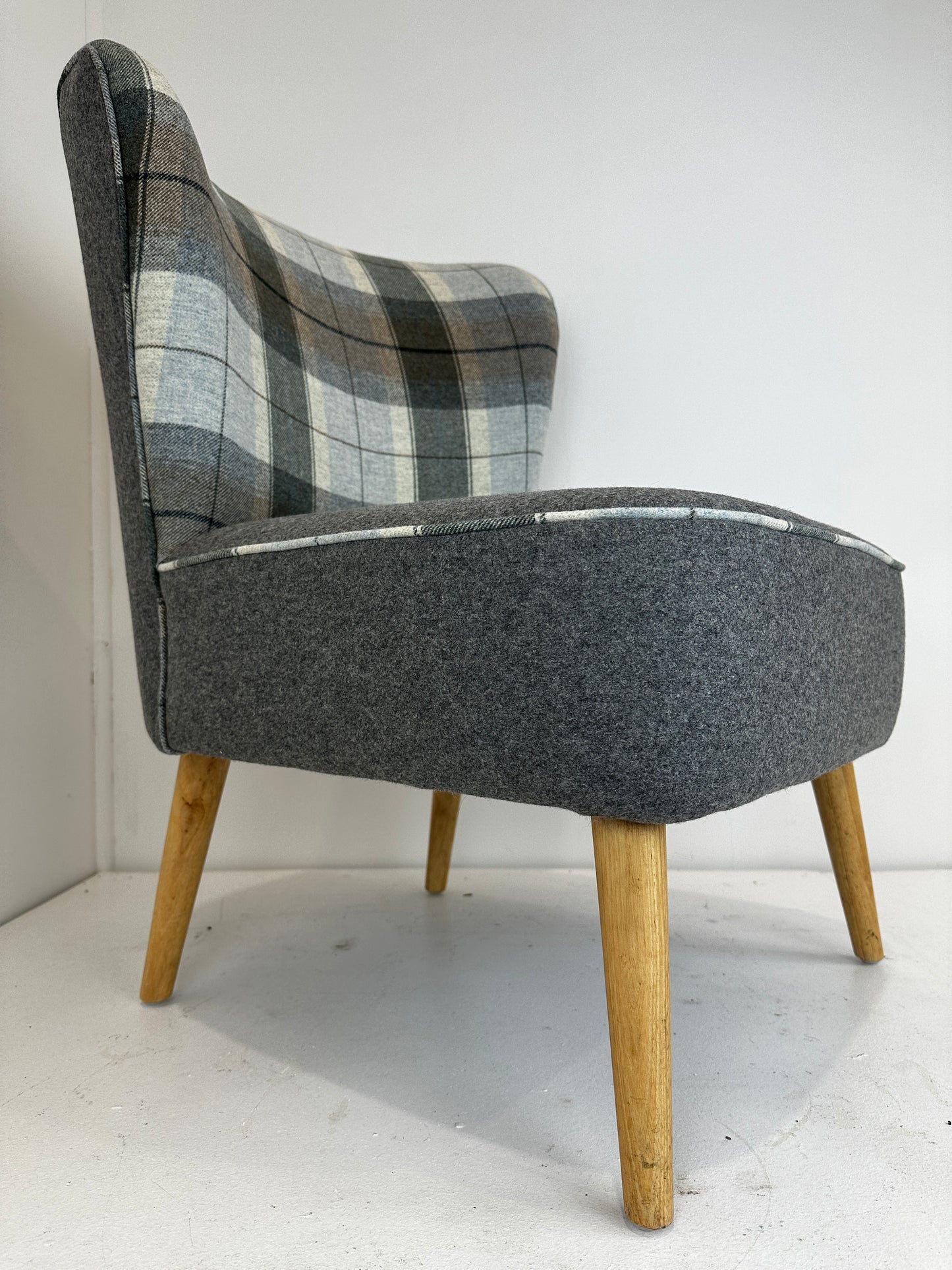 Upholstery Modern Cocktail chair workshop