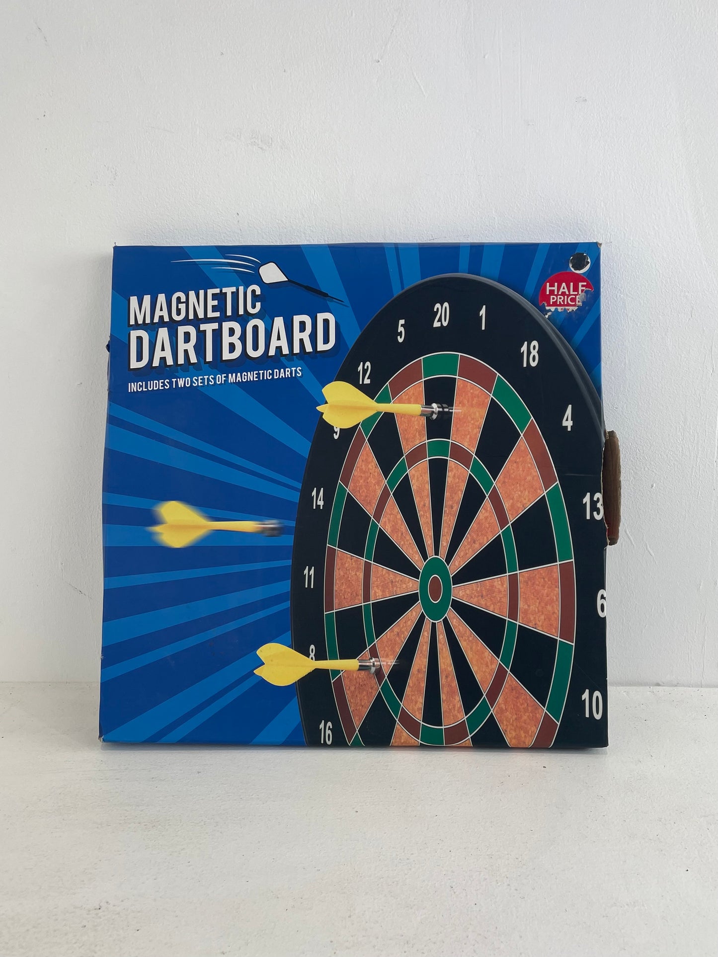 Magnetic Dartboard (Pre-Loved)