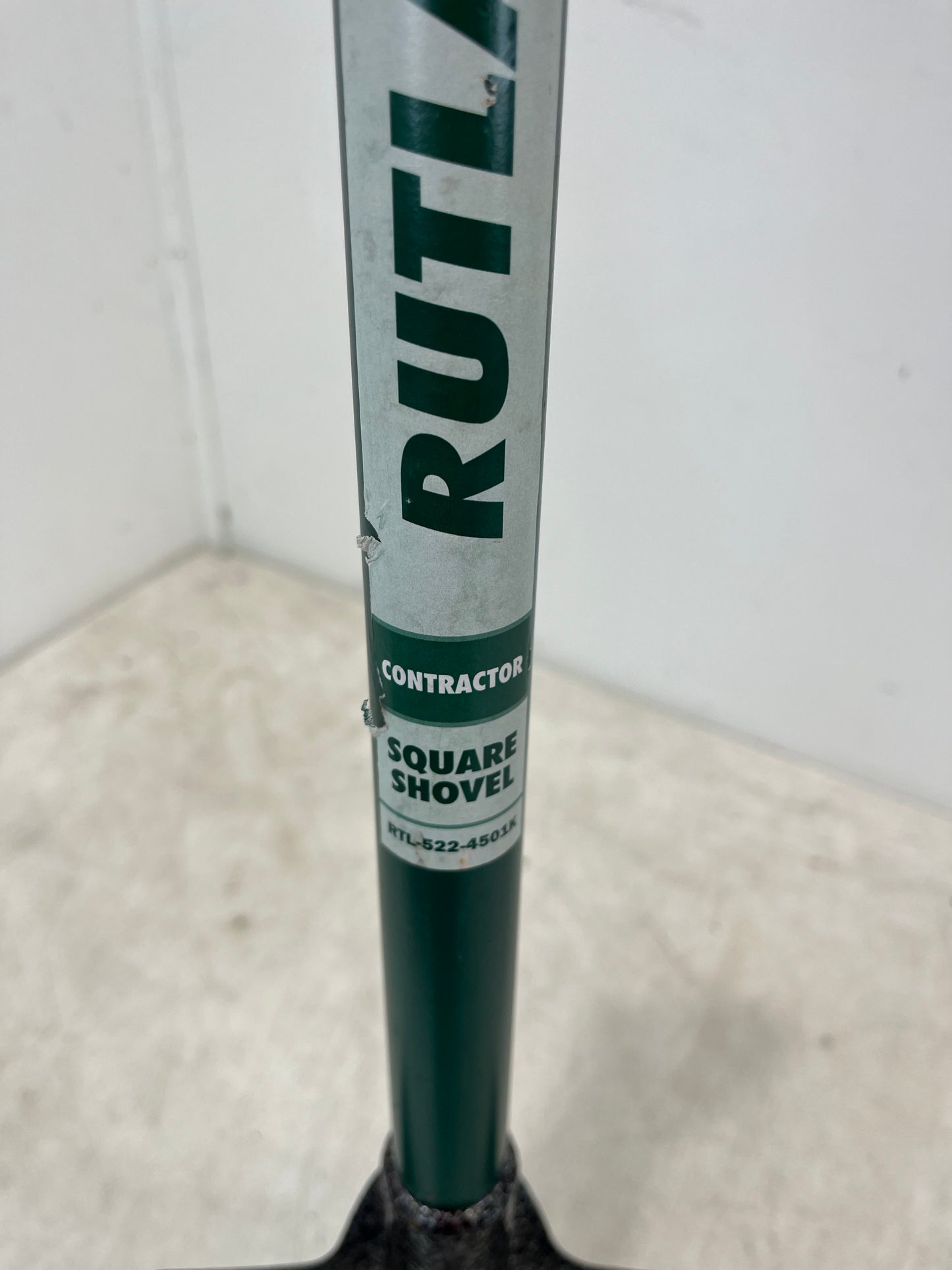 Rutland Square Mouth Shovel (Pre-Loved)