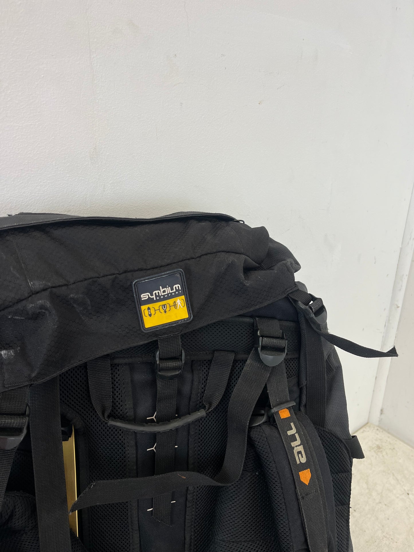 Quechua Forclaz 70L Black Hiking Backpack (Pre-Loved)