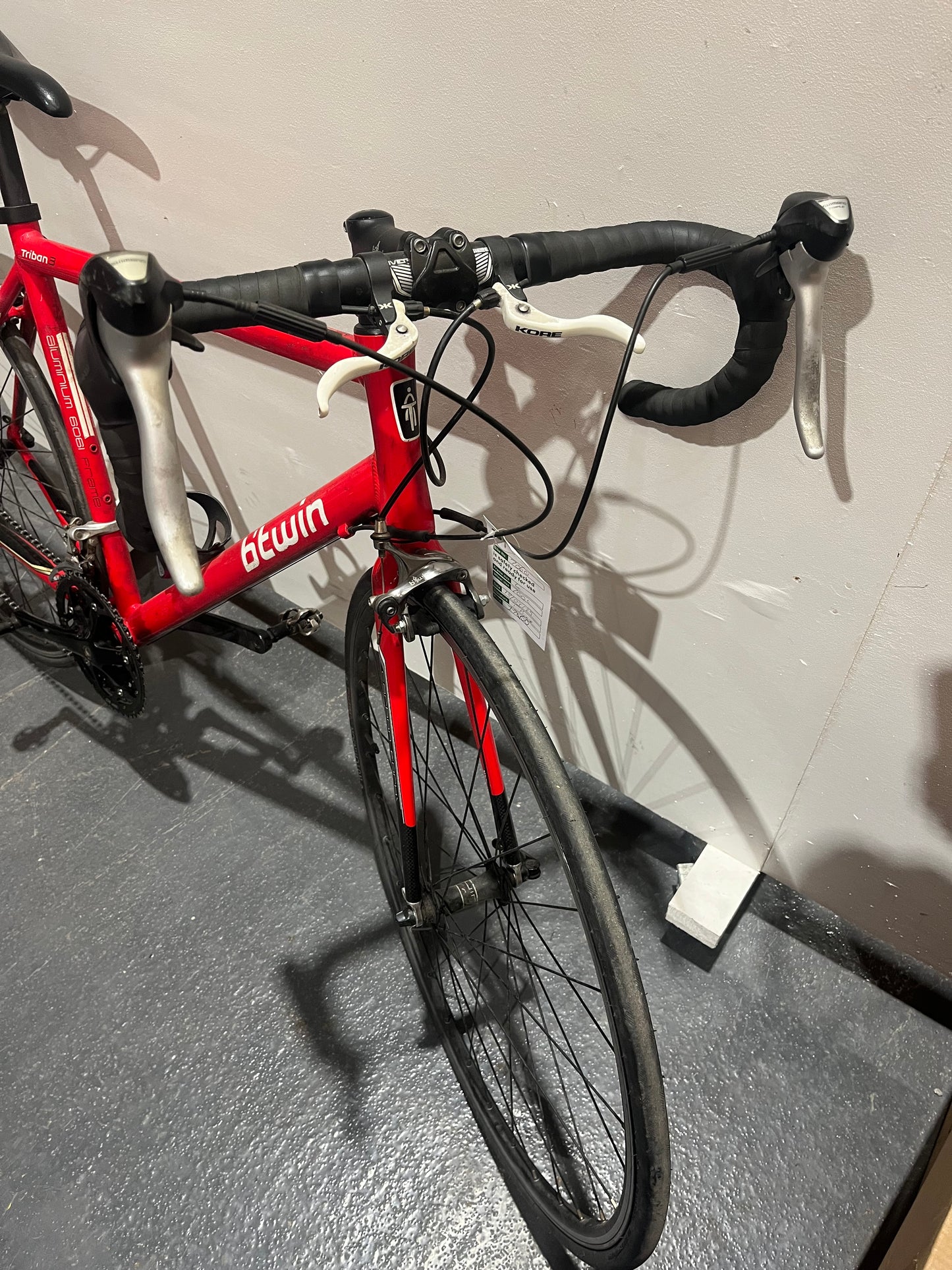 BTWIN L 700c Bike (Pre-Loved)