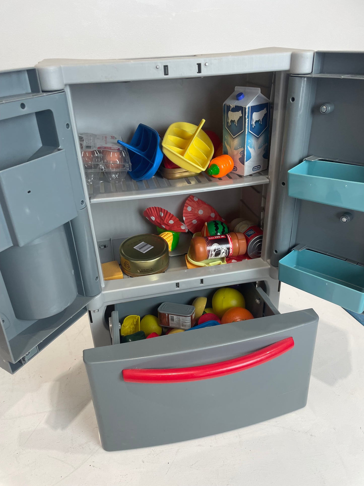 Kids Play Fridge (Pre-Loved)
