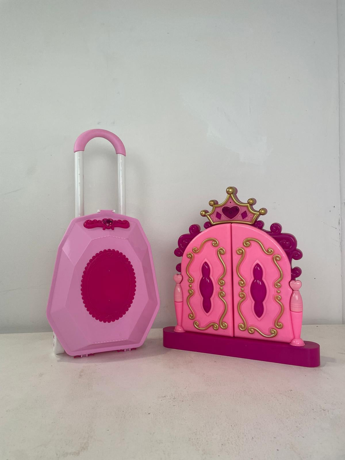 Princess Pink Suitcase & Dressing Table Mirror (Pre-loved)