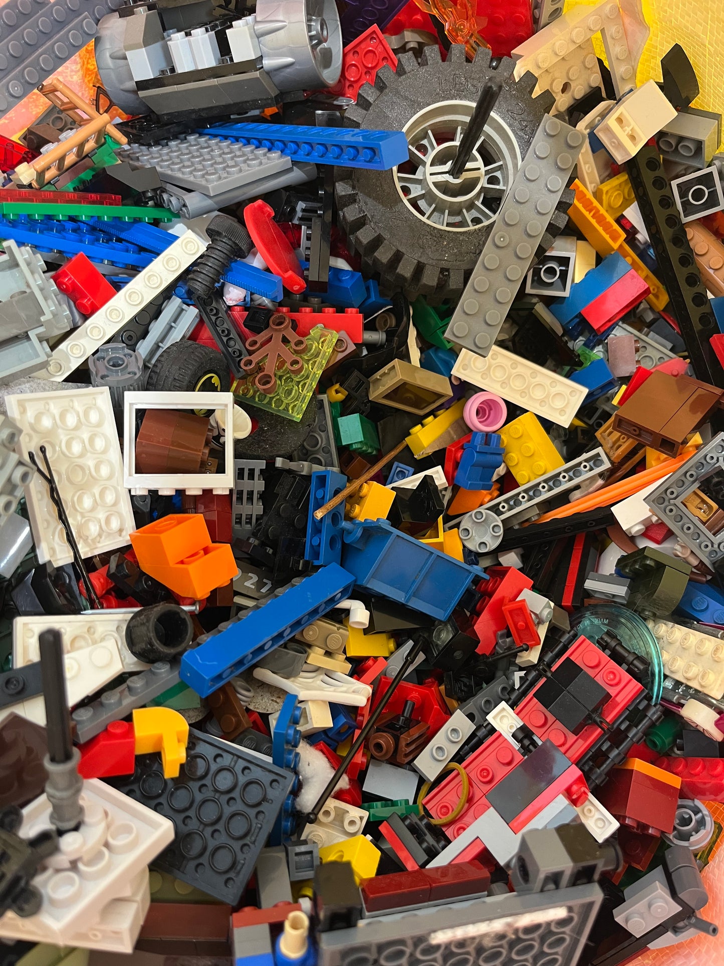 LEGO 5kg Mixed Bundle Bricks Parts Pieces Job Lot (Pre-Loved)