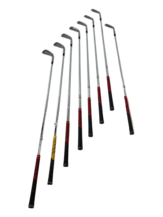 Titleist 704 CB Forged Irons Dynamic Gold Shaft Golf Club Set (Pre-Loved)