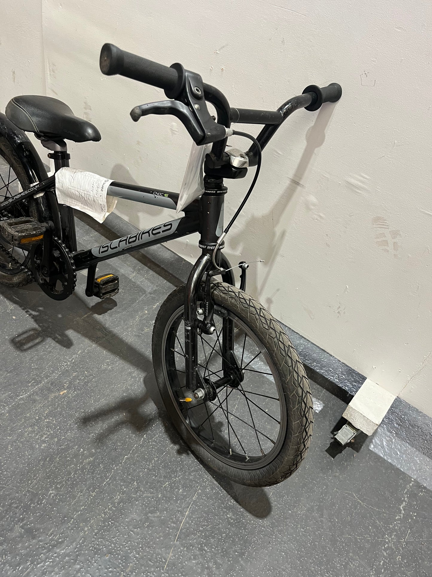 Isla Bikes Black Grey 16” Children’s Bike (Pre-Loved)