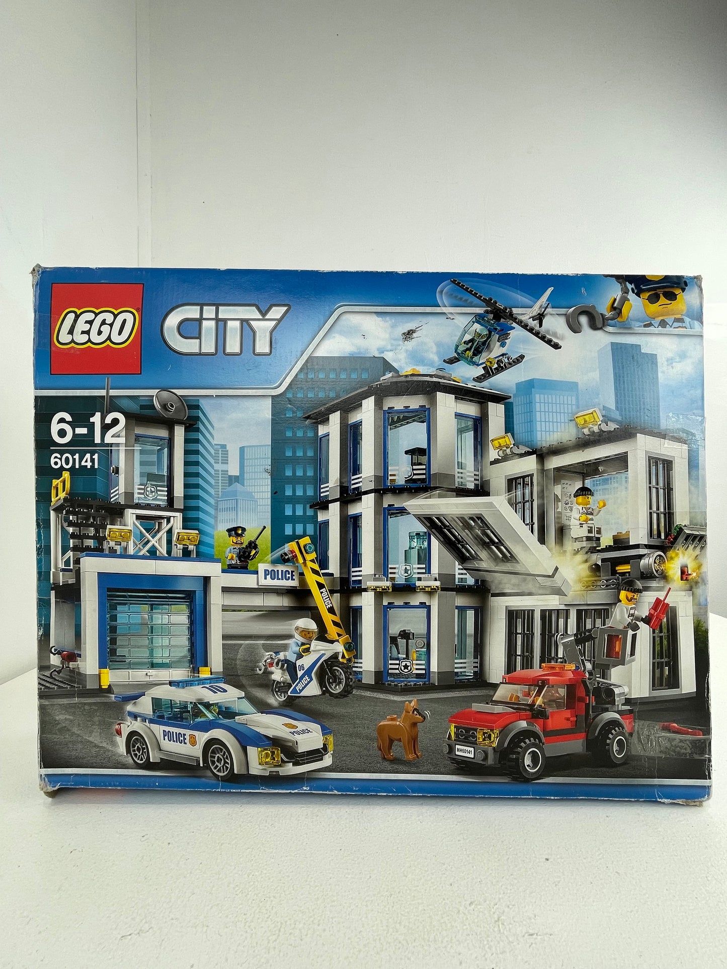 Lego City Police Station 60141 (Pre-loved)