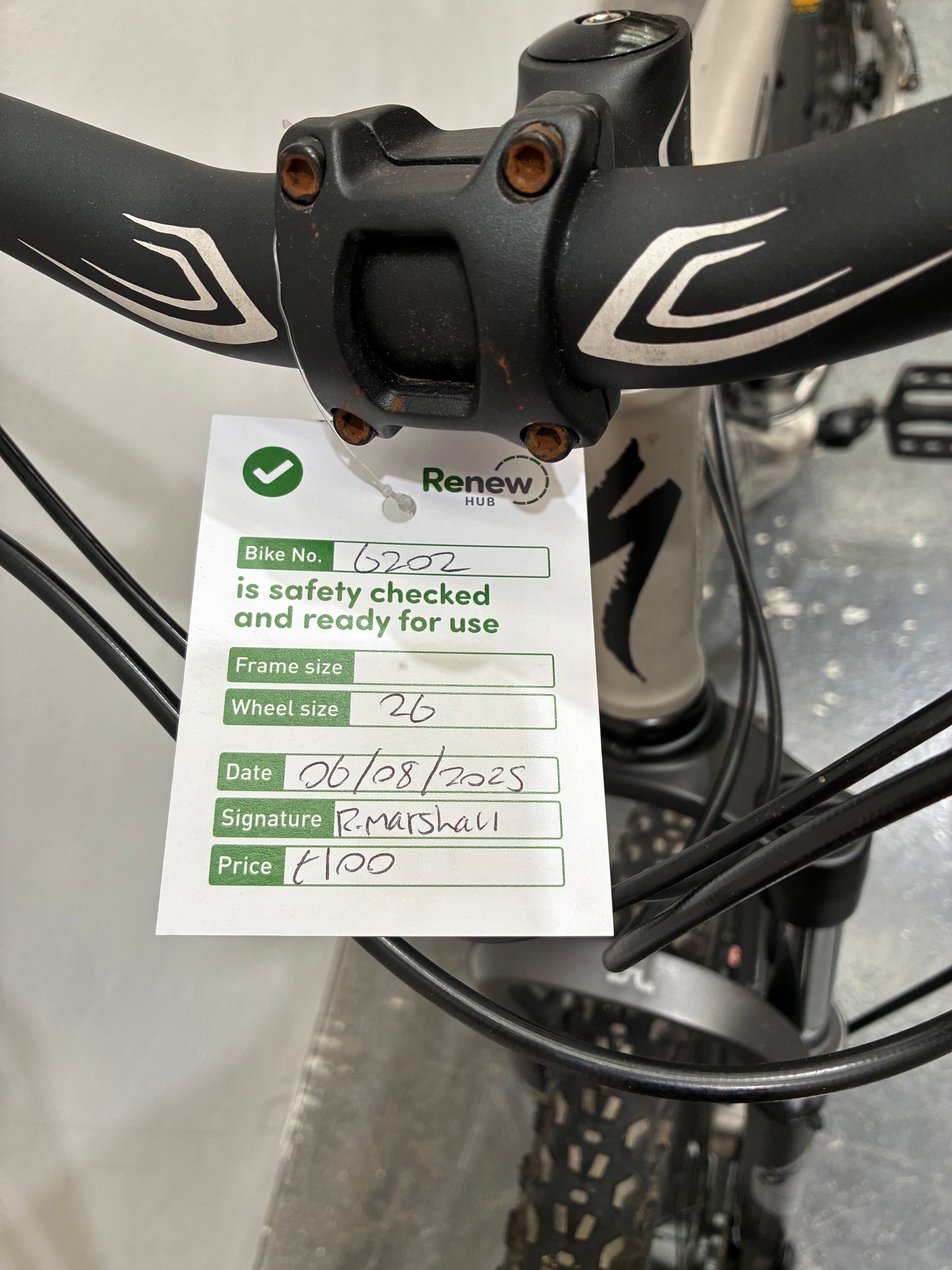 Giant Peloton 7000 Road Bike (Pre-loved)