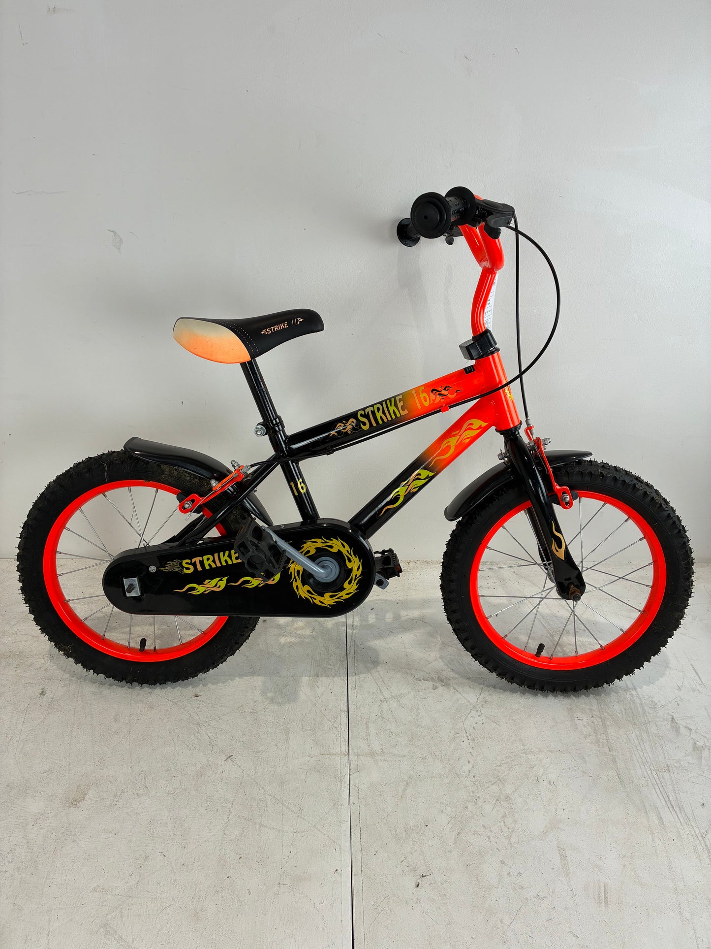 Strike 16” Bike (Pre-loved)
