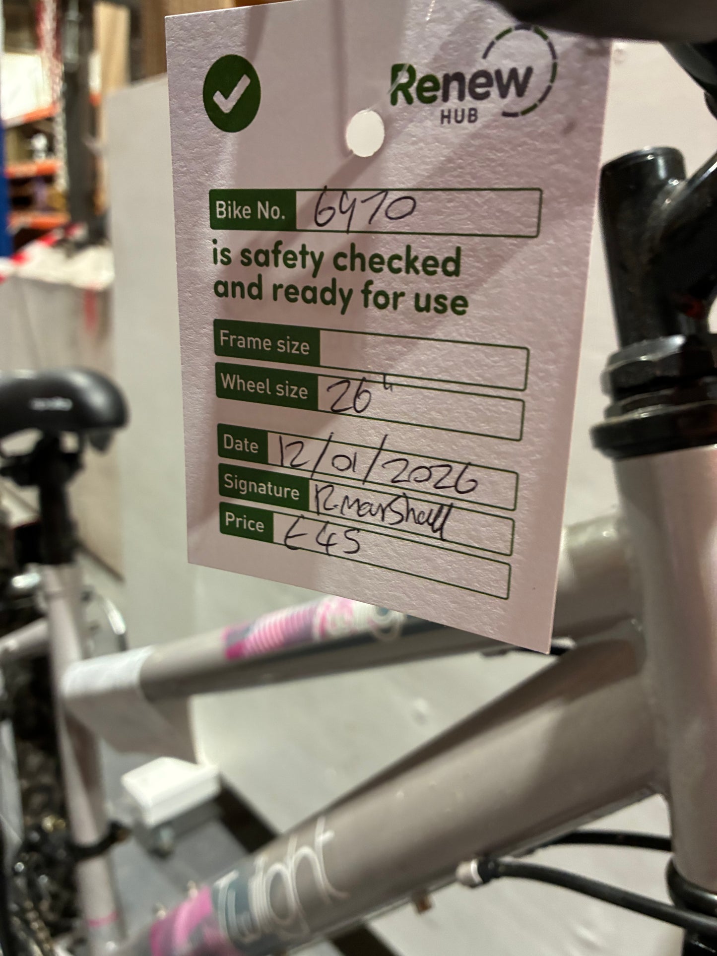 Apollo Twilight Women’s 26” Mountain Bike (Pre-loved)