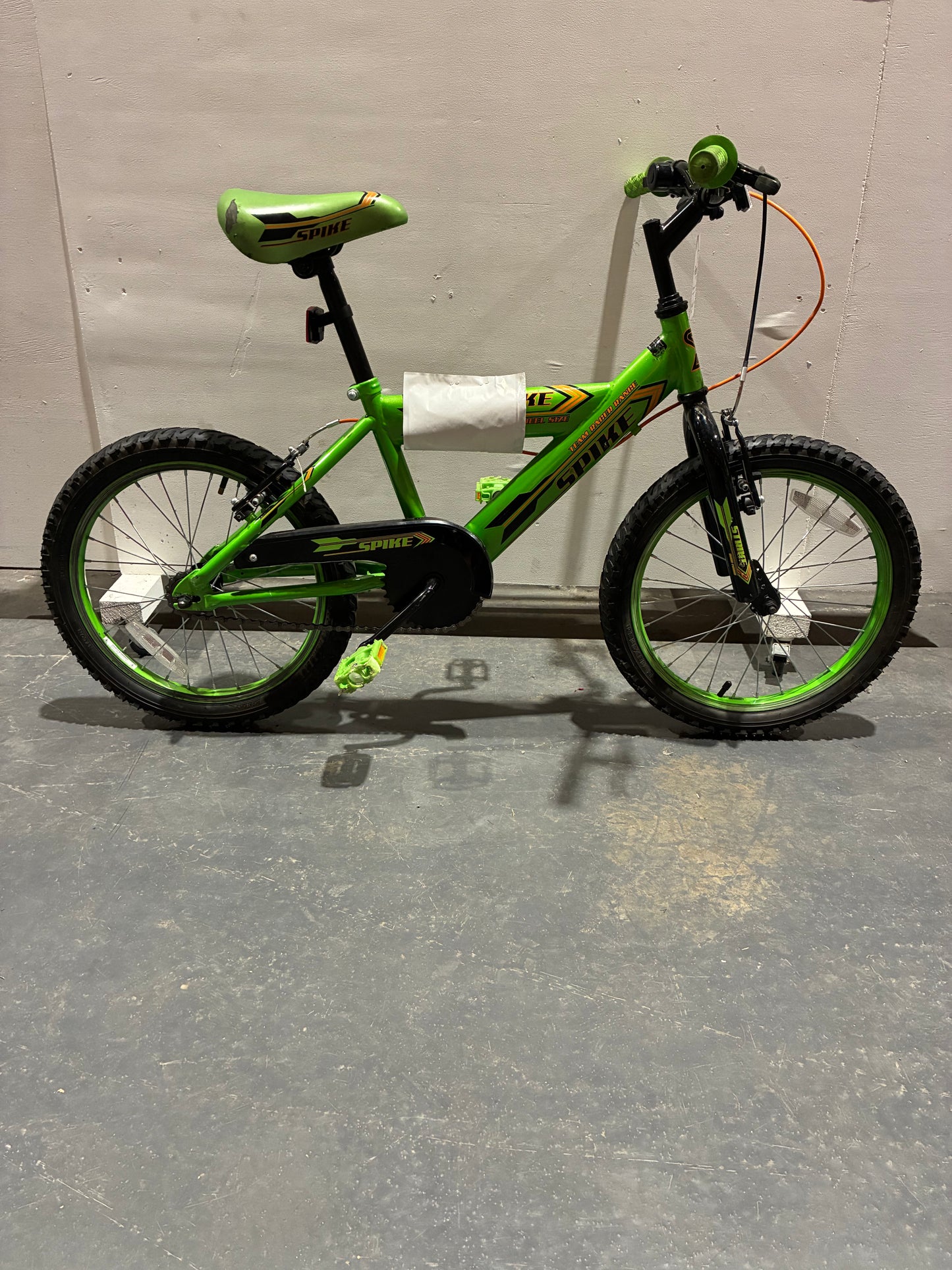 Spike 18” Kids Mountain Bike (Pre-loved)