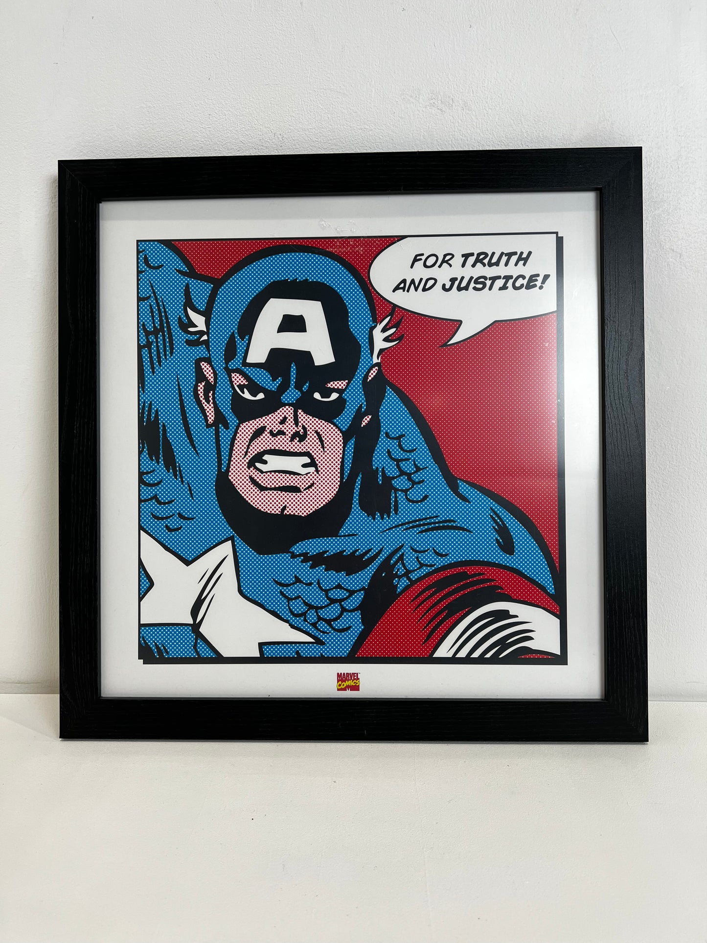 Captain America picture (Pre-loved)