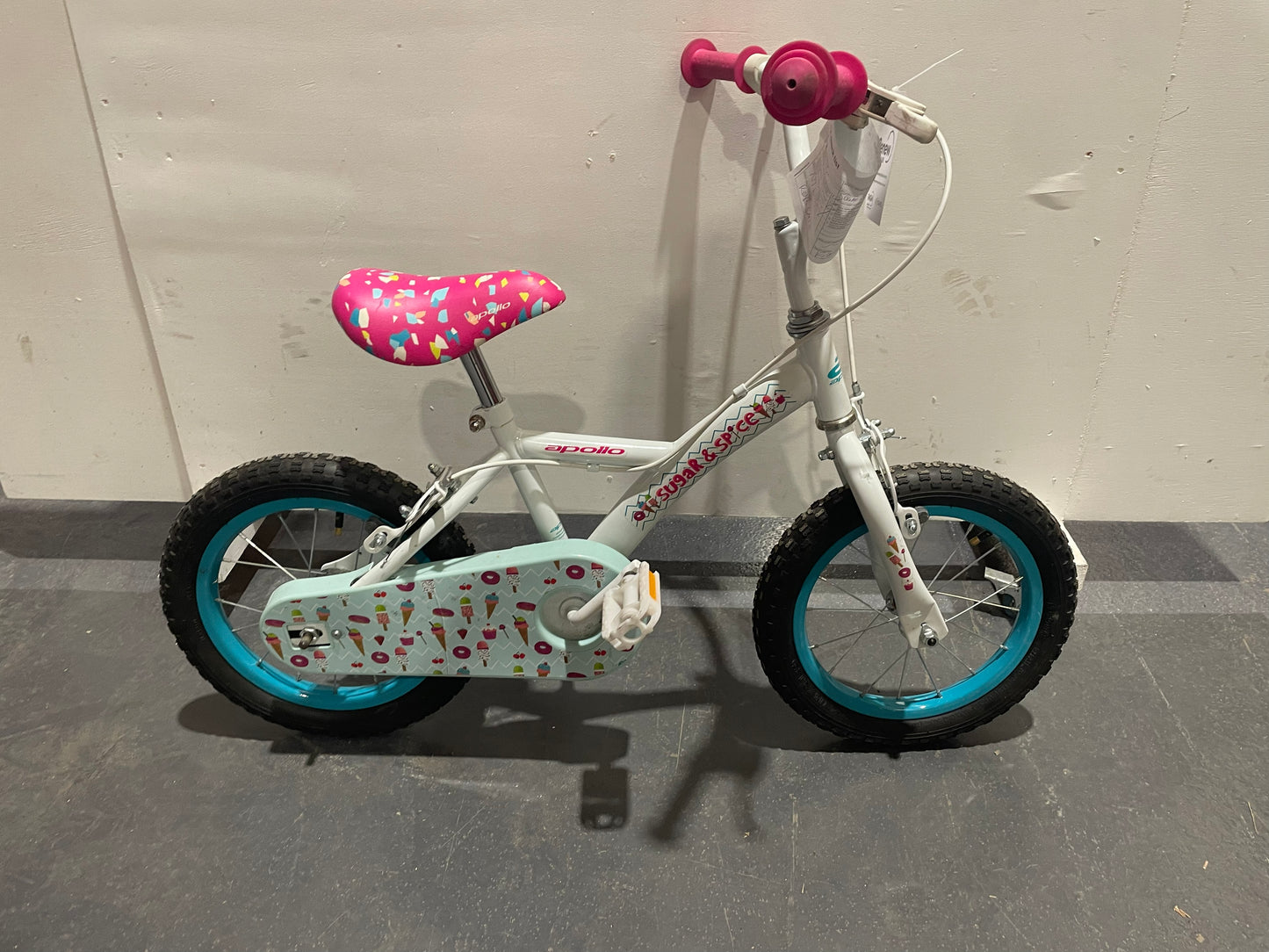 Serviced Apollo Sugar + Spice Bike, 14" (Pre-Loved)