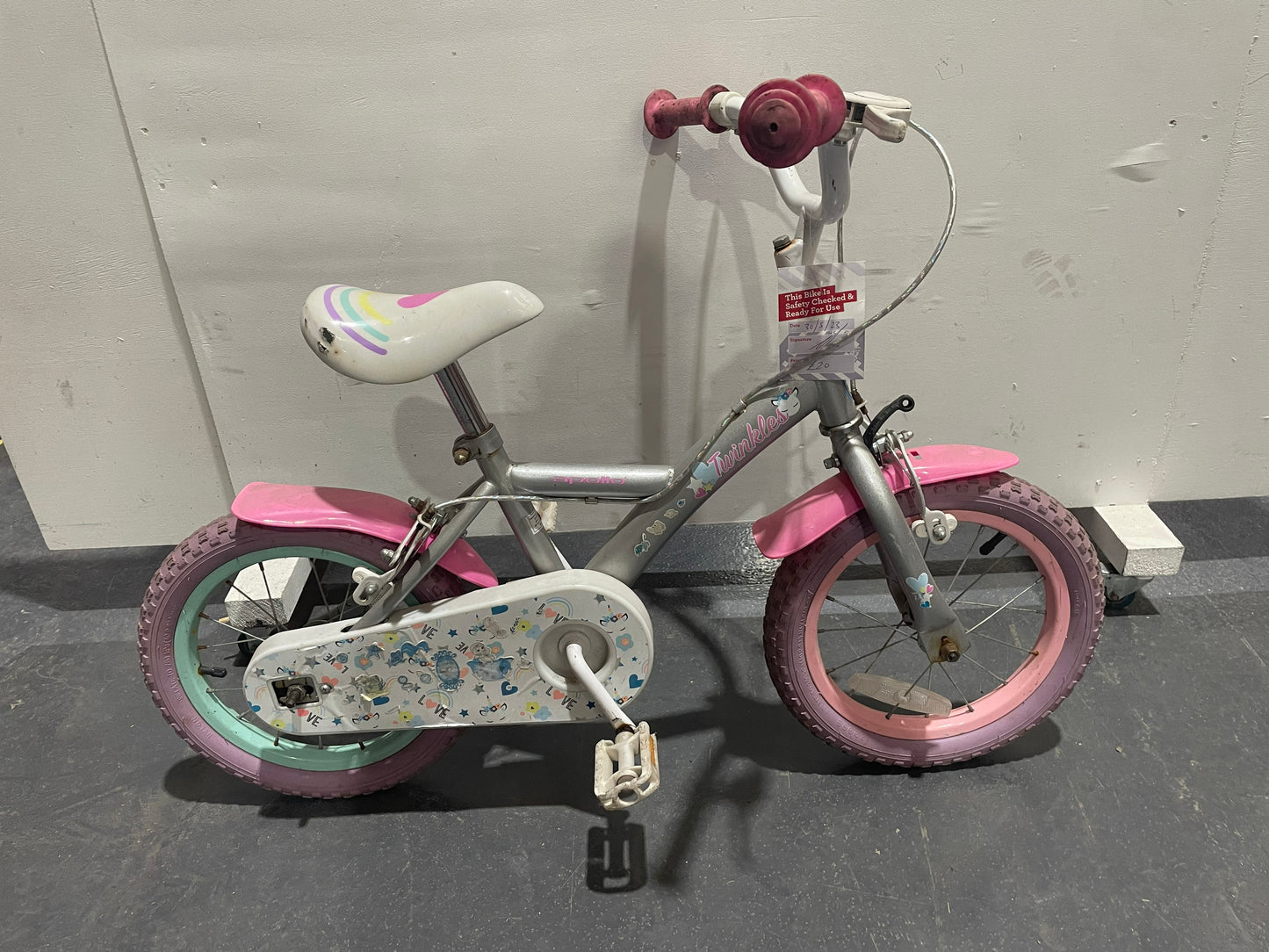 Serviced Apollo Twinkles Bike, 14" (Pre-Loved)