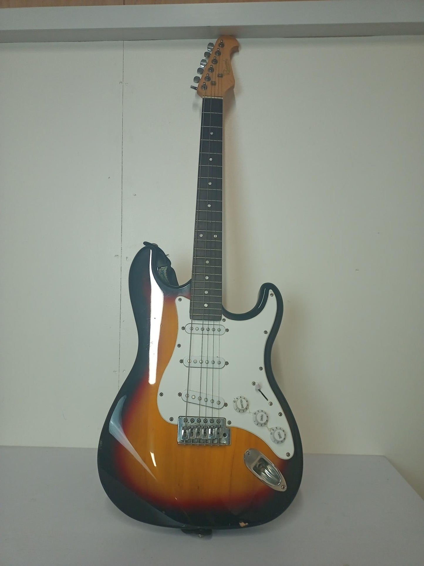 Redwood Electric Guitar (Pre-loved)