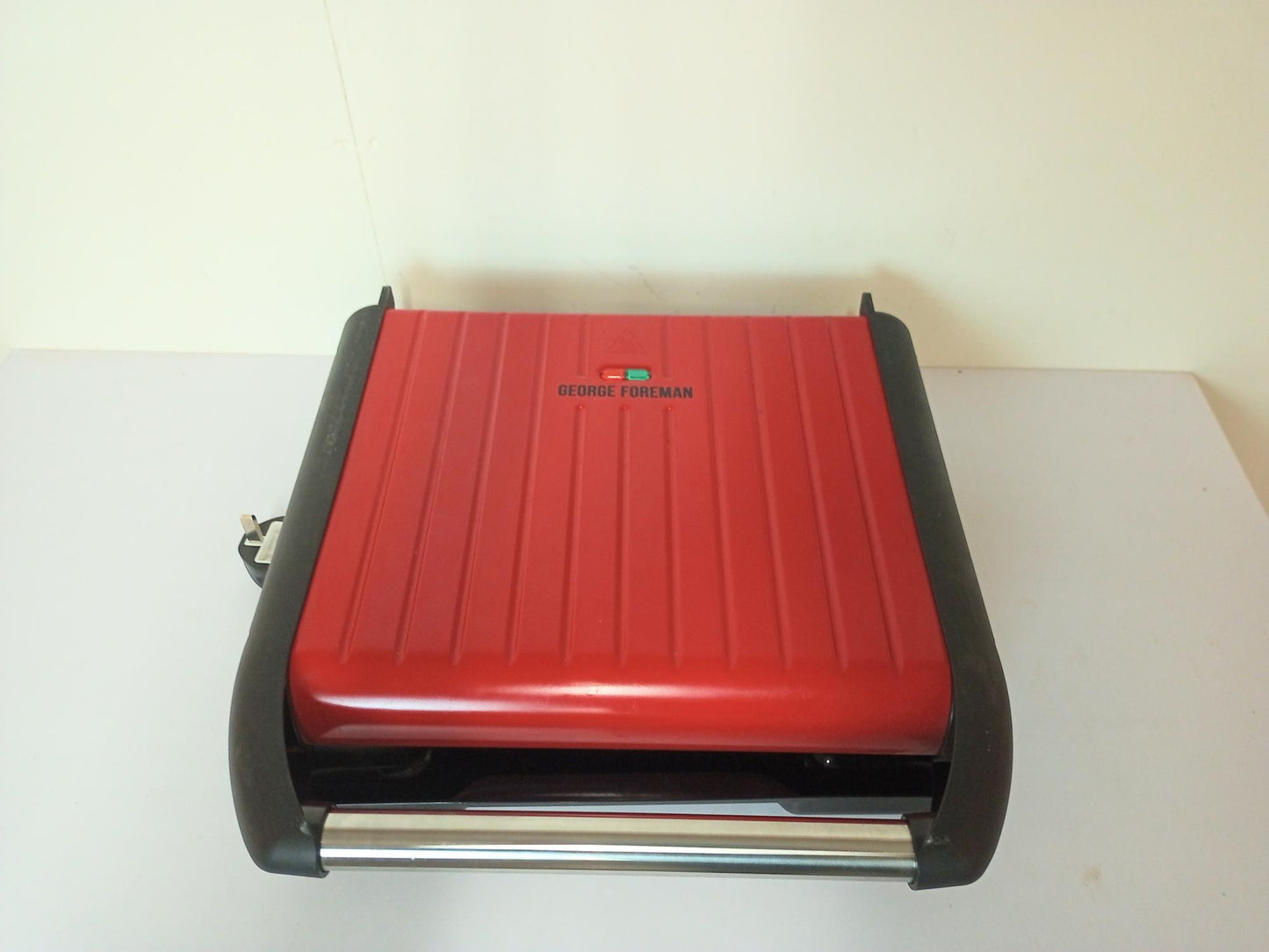 George Foreman Grilling Machine (Pre-loved)