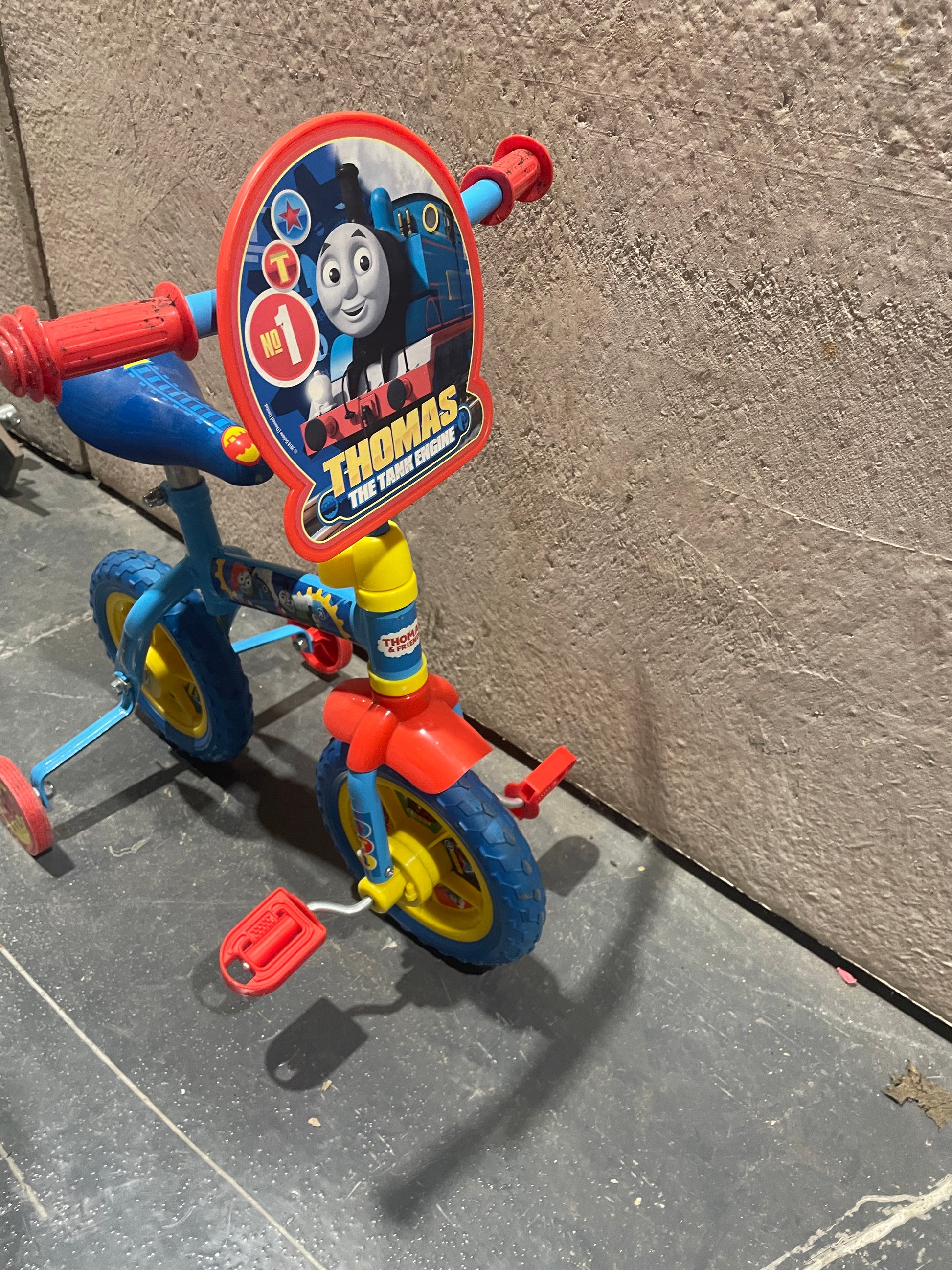 Thomas The Tank Engine Kids Bike (Pre-loved)