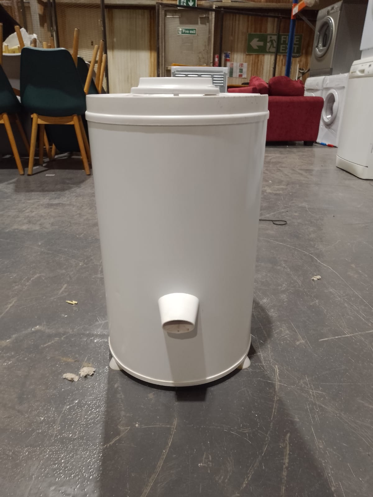 White Knight Portable Spin Dryer 28007 TC (Pre-loved)