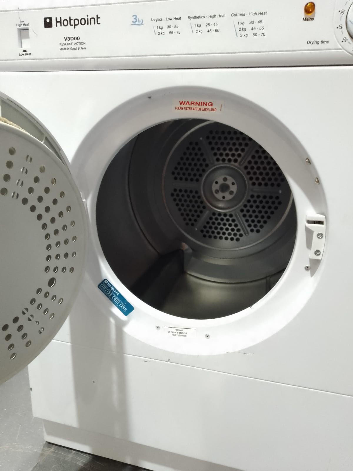 Hotpoint V3D00 3KG Tumble Dryer (Pre-loved)