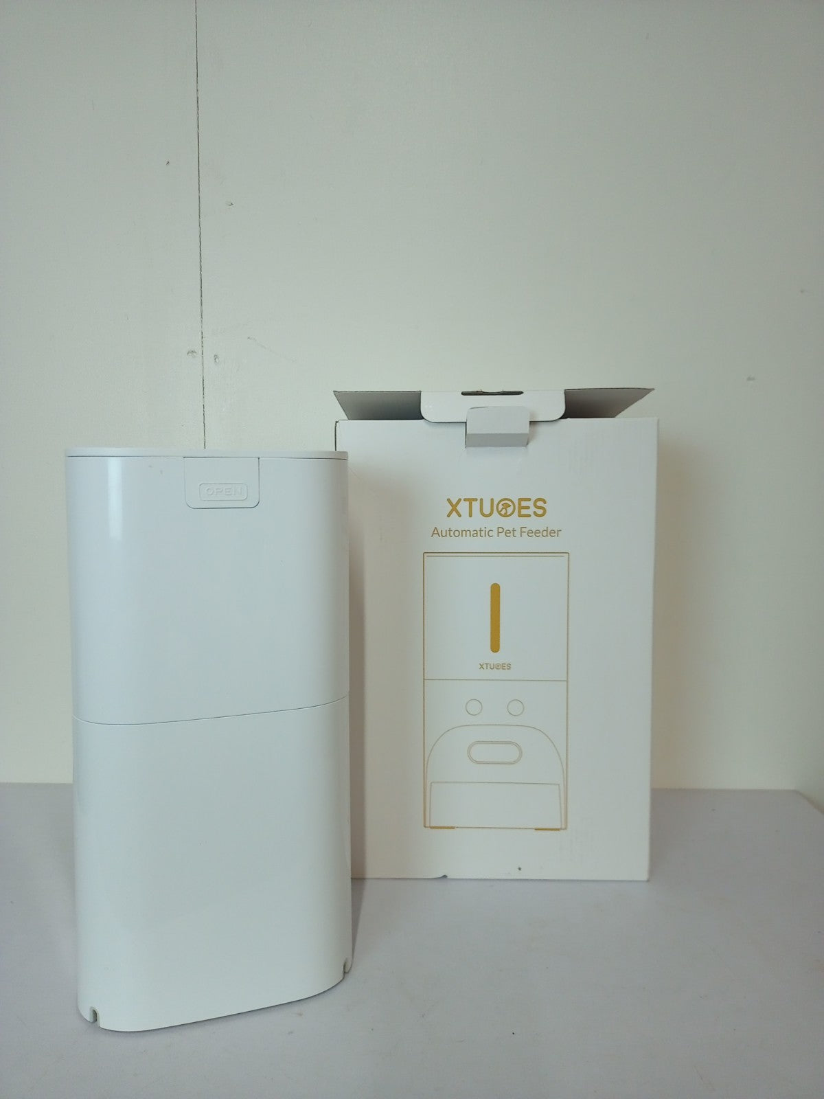 Xtuoes Automatic Pet Feeder (Pre-loved)