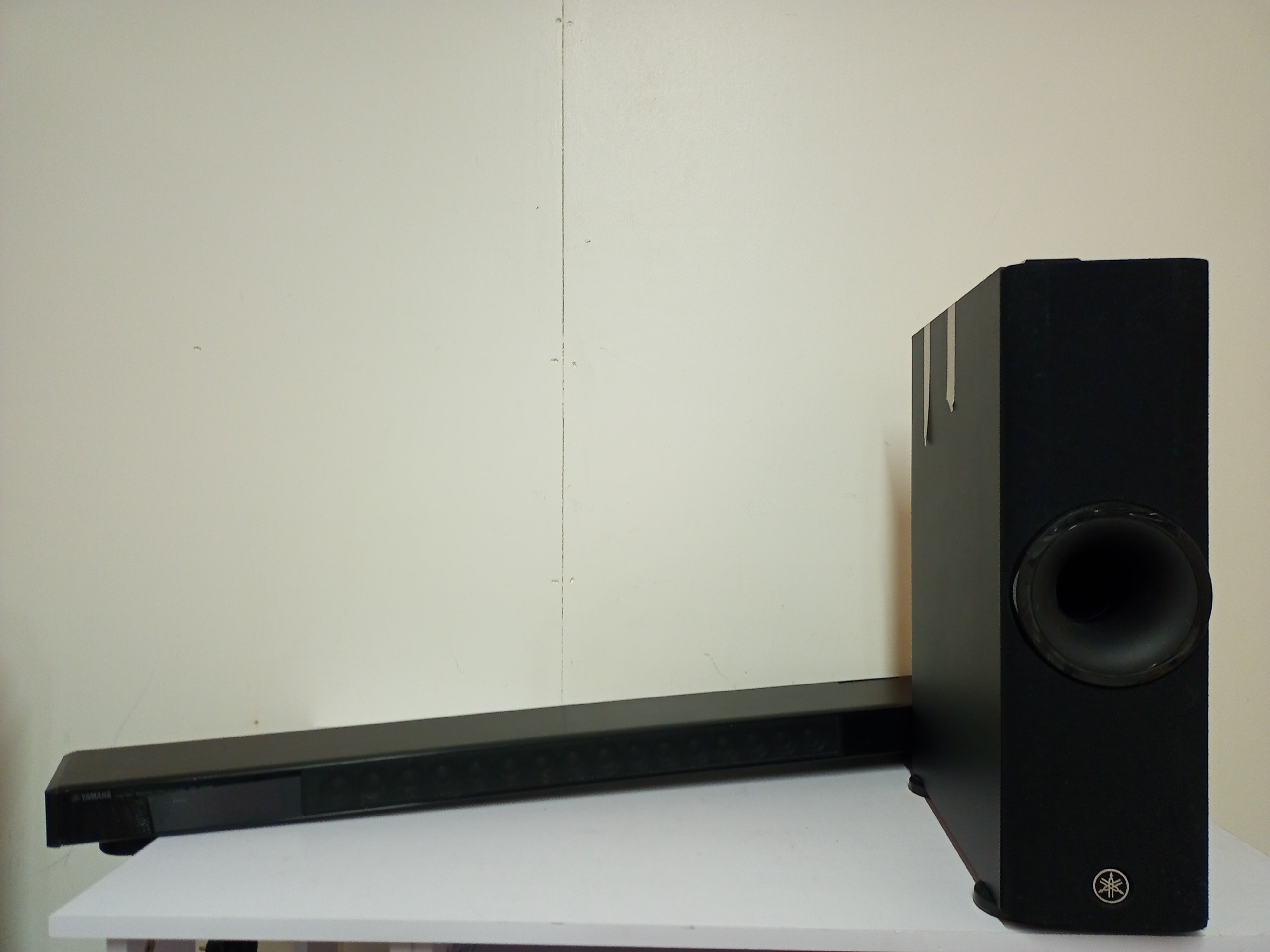 Yamaha NS-WSW120 Sub & YSP-2500 Sound bar (Pre-loved) – Renew Greater  Manchester