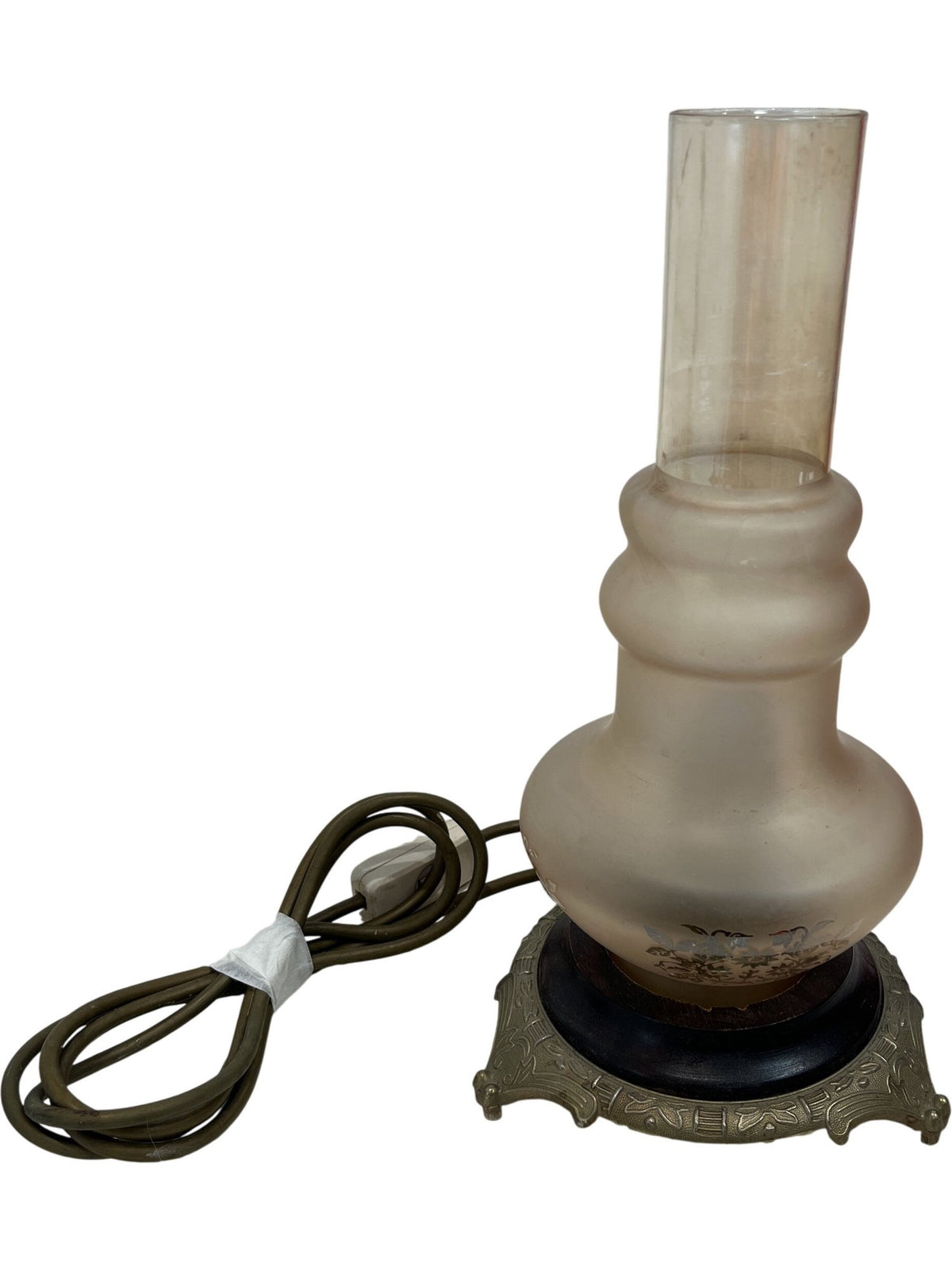 Vintage Oil Lamp Style Frosted Glass Table Lamp (Pre-Loved)