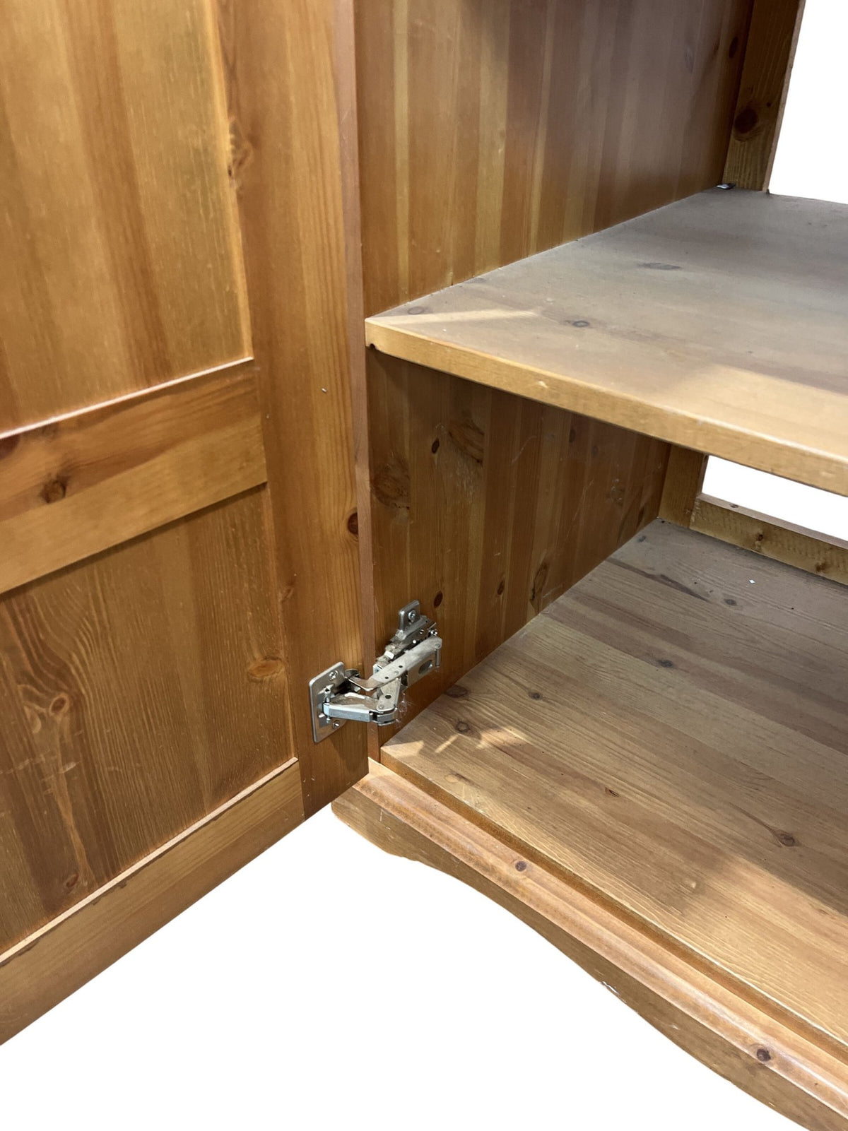 Wooden 2 Door Wardrobe Pine Style (Pre-Loved)