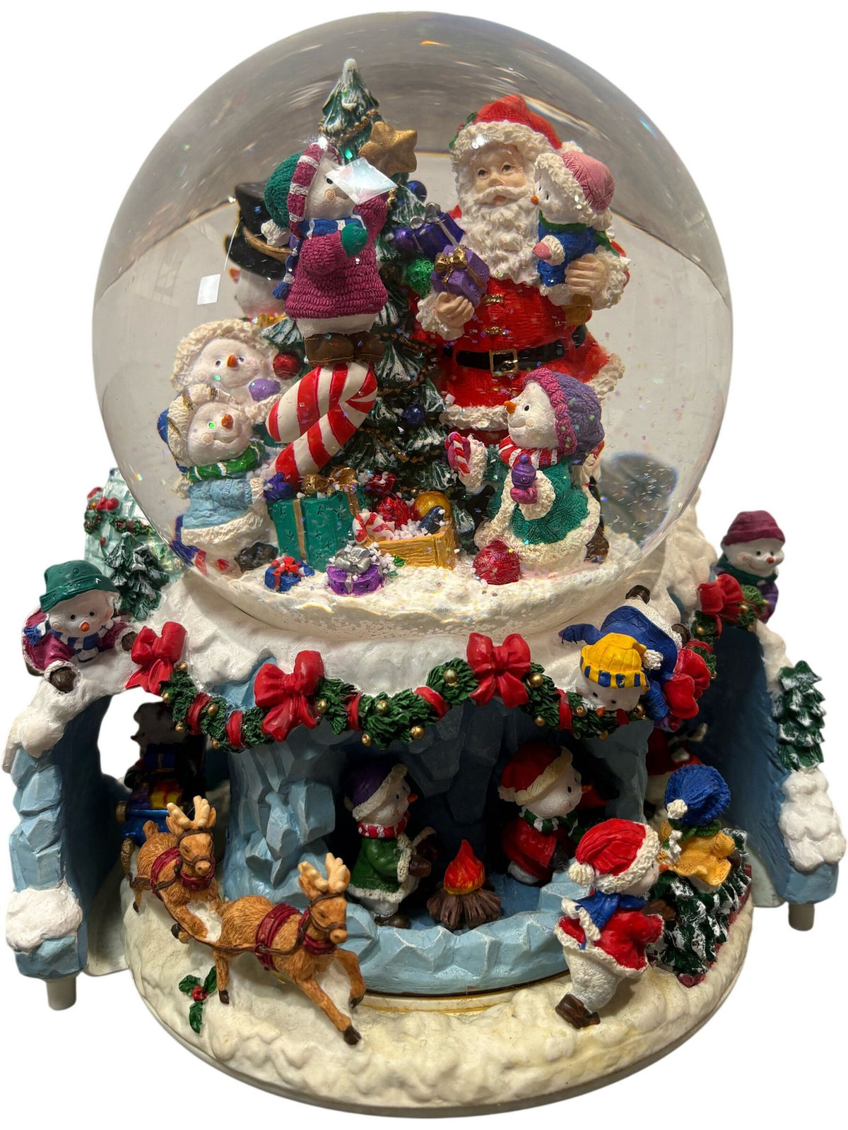 Kirkland Signature Musical Snow Globe Christmas Theme Base Twists (Pre-Loved)