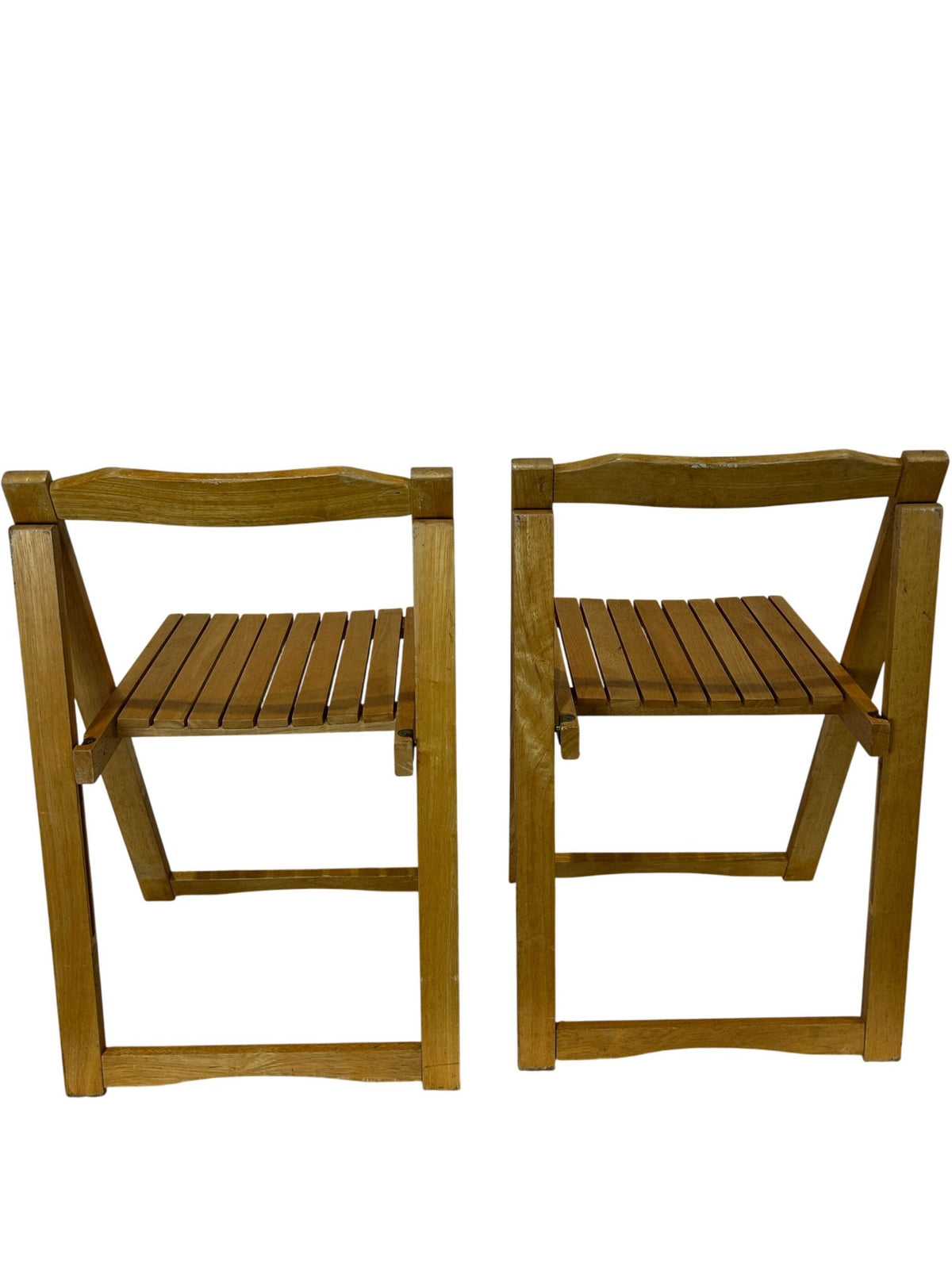 Set of 2 Wooden Folding Chairs Slatted Seat Brown Compact (Pre-Loved)