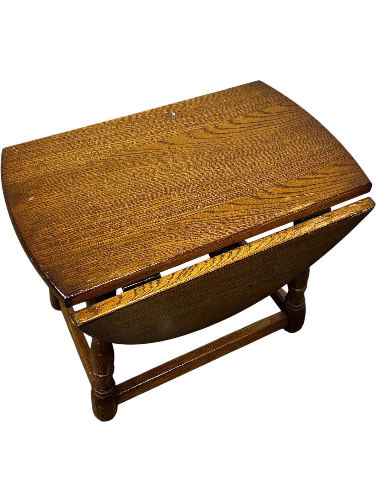 Oval Wooden Drop-Leaf Side Table with Turned Legs Traditional Style (Pre-Loved)