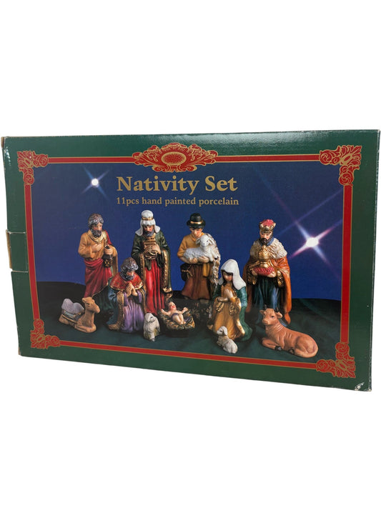 Hand Painted Porcelain Nativity Set 11 Piece (Unused)