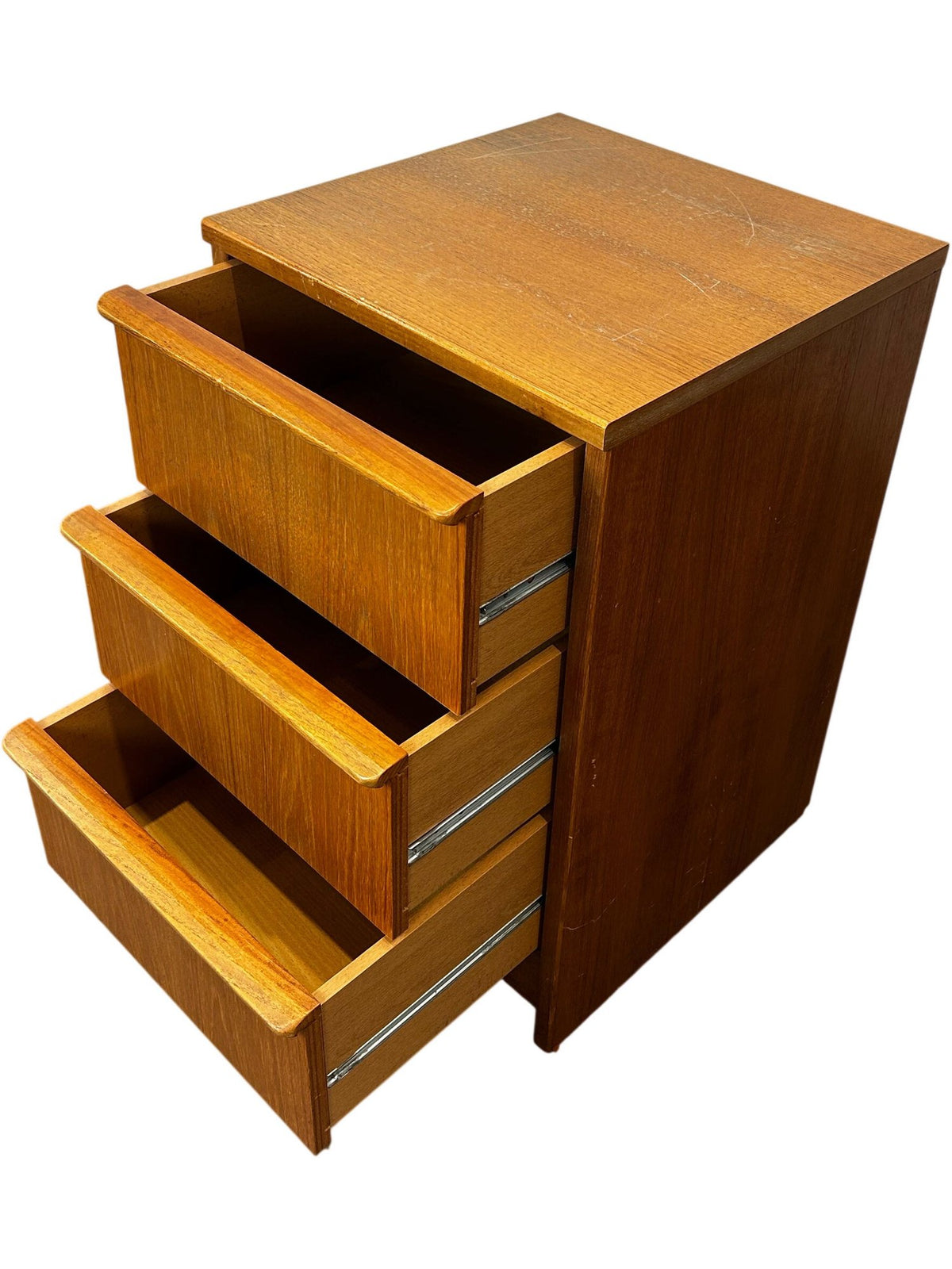 Wooden 3 Drawer Chest of Drawers Brown Storage Unit (Pre-Loved)