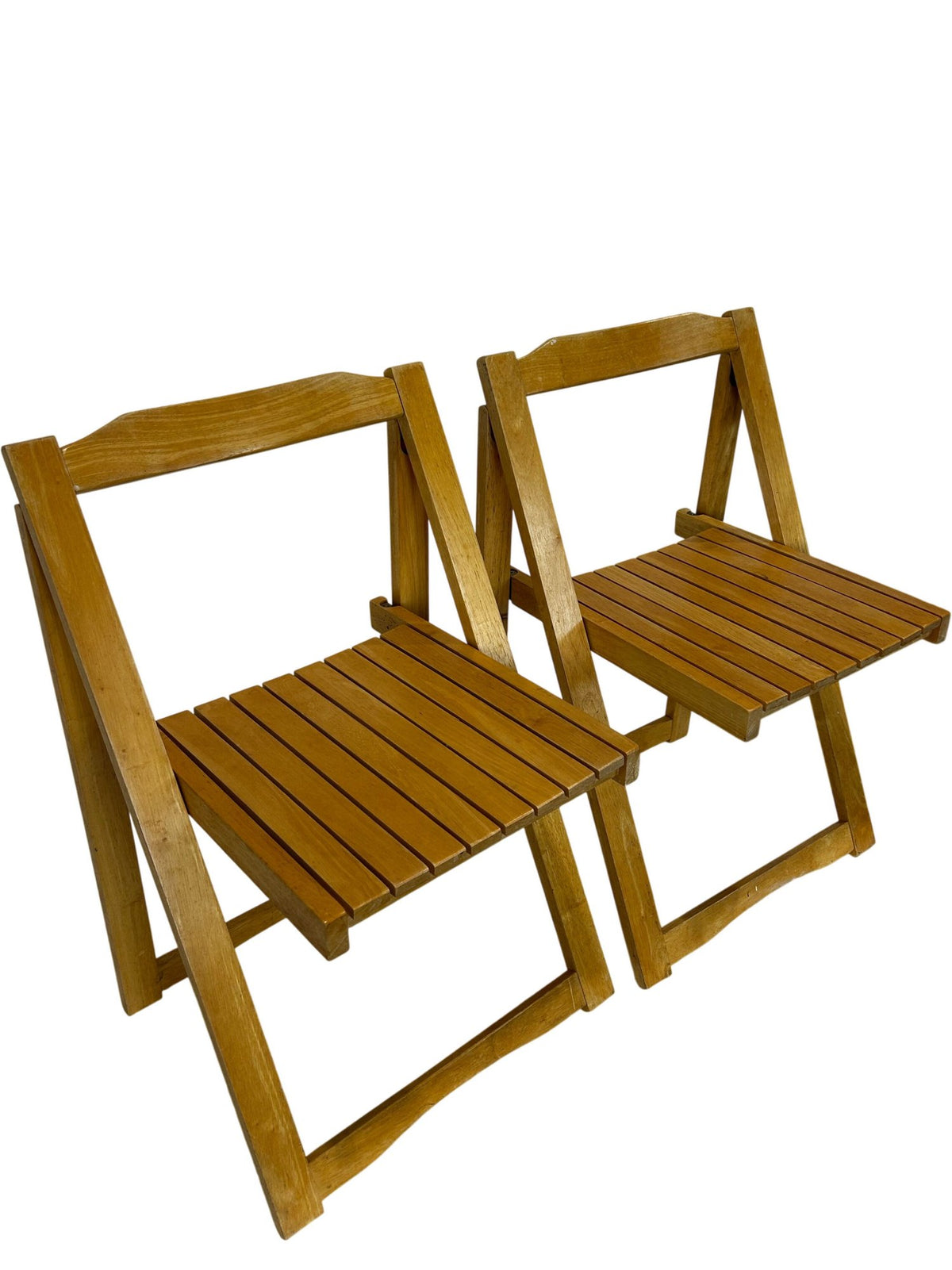 Set of 2 Wooden Folding Chairs Slatted Seat Brown Compact (Pre-Loved)
